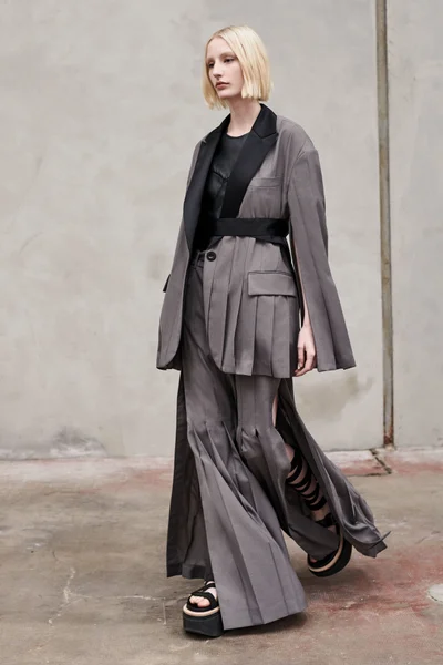 Look 1